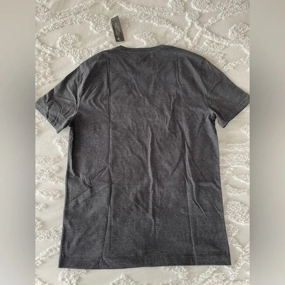 Banana Republic Logo Graphic T-Shirt - Picture 4 of 4